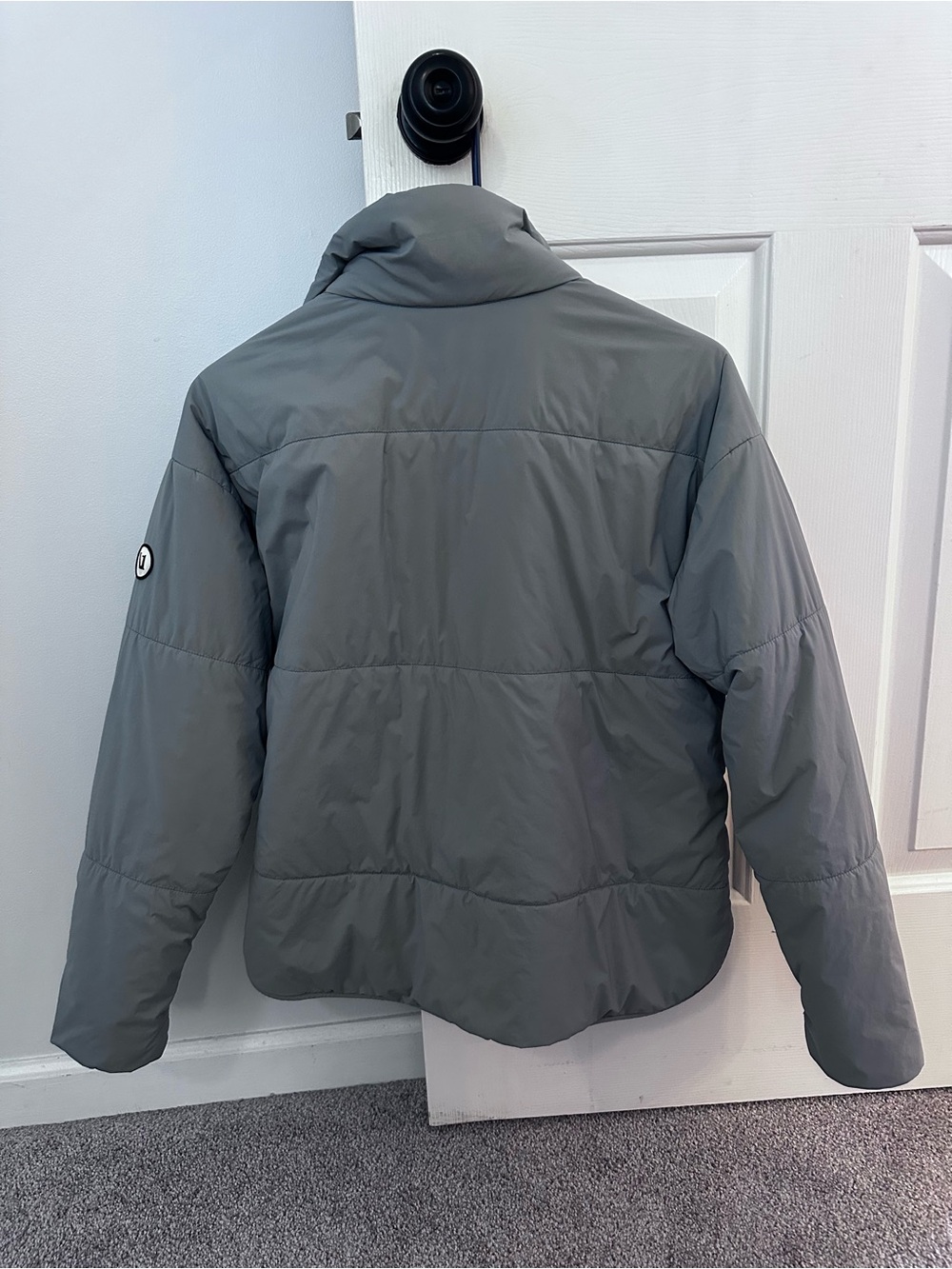 Vuori Canyon Insulated Jacket - Picture 2 of 4